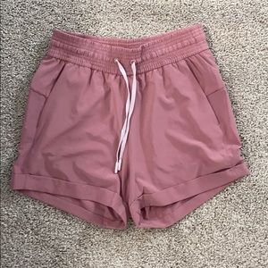 Lululemon Size 2 Athletic Shorts
